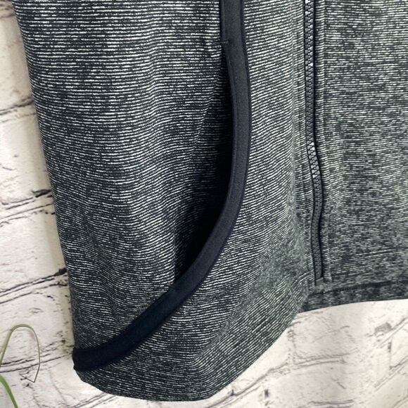 Under Armour Women's Full Zip Sonic Athletic Performance Vest Running Black M - Picture 6 of 11